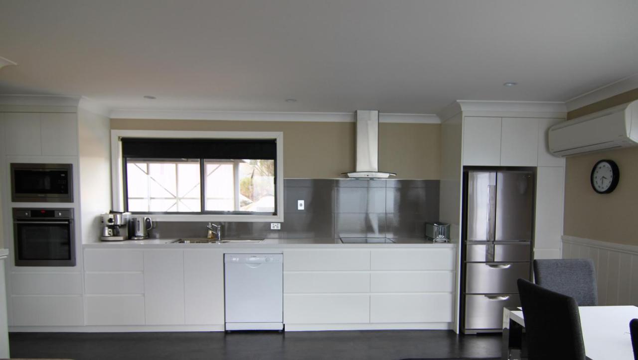 Binalong Bay Sea Eagle Cottage Amazing Views Of Bay Of Fires מראה חיצוני תמונה